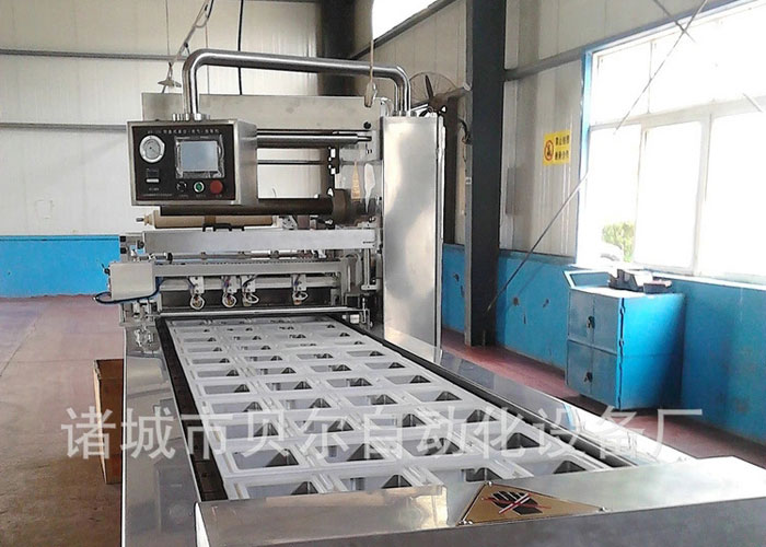 贴体真空包装机